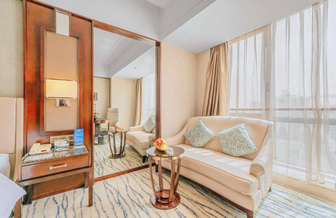 Kangda Howard Johnson Hotel Qingdao Xianlang Екстериор снимка